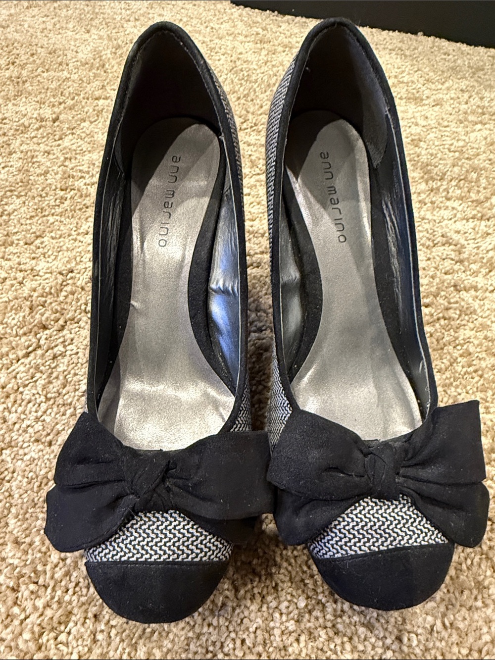 Ann Marino Black and White Tweed Bow Pumps